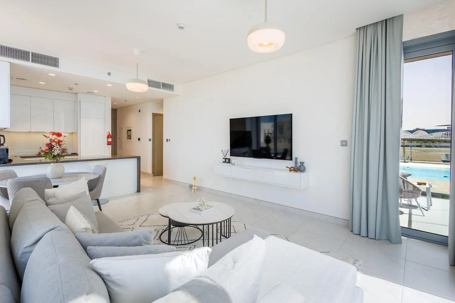 Charming 1 Bedroom Apt In Mbr - Near Downtown Dubai 0*,